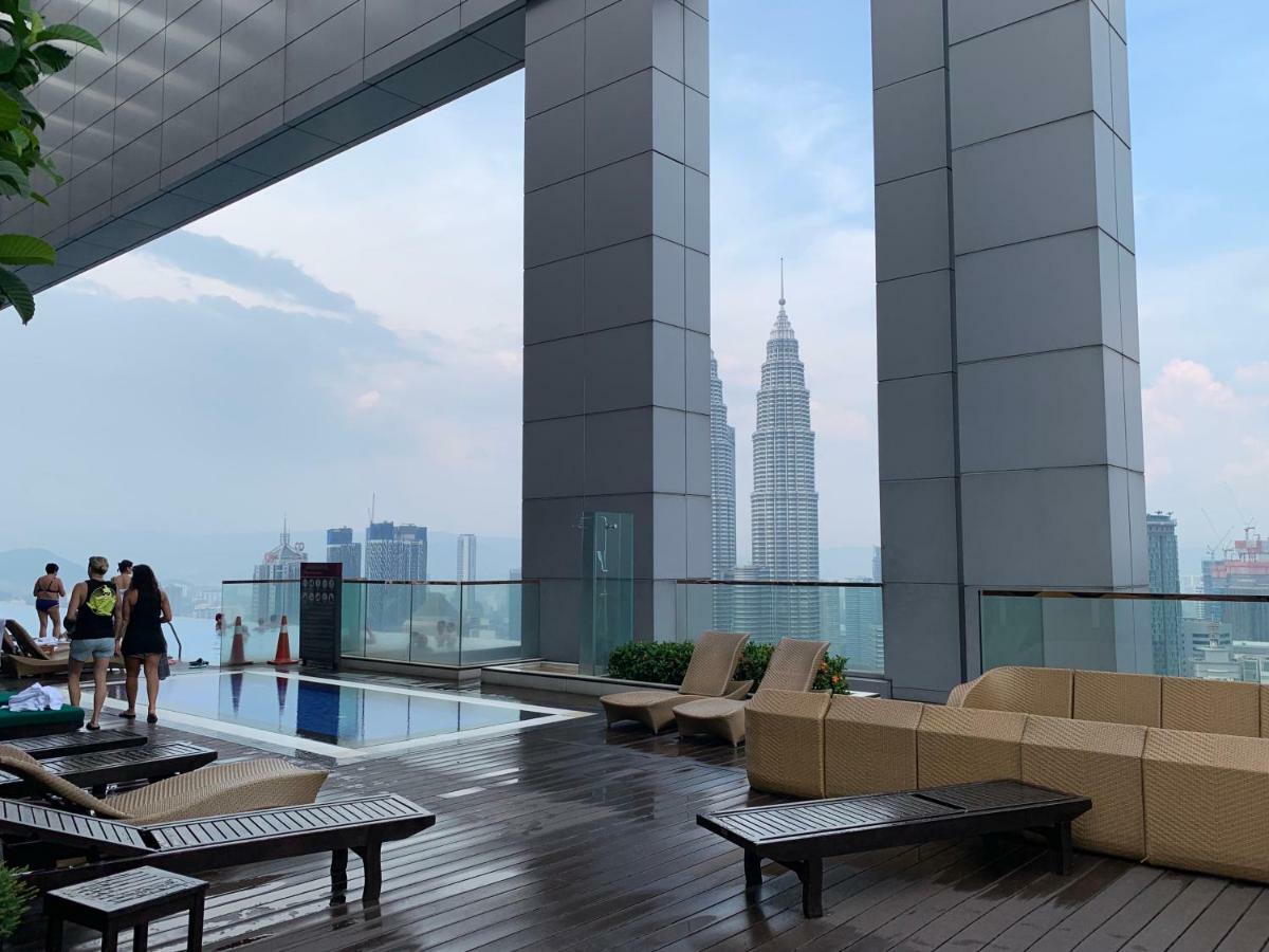 Platinum Service Suites Klcc By Sa Kuala Lumpur Exterior photo