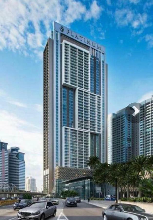 Platinum Service Suites Klcc By Sa Kuala Lumpur Exterior photo